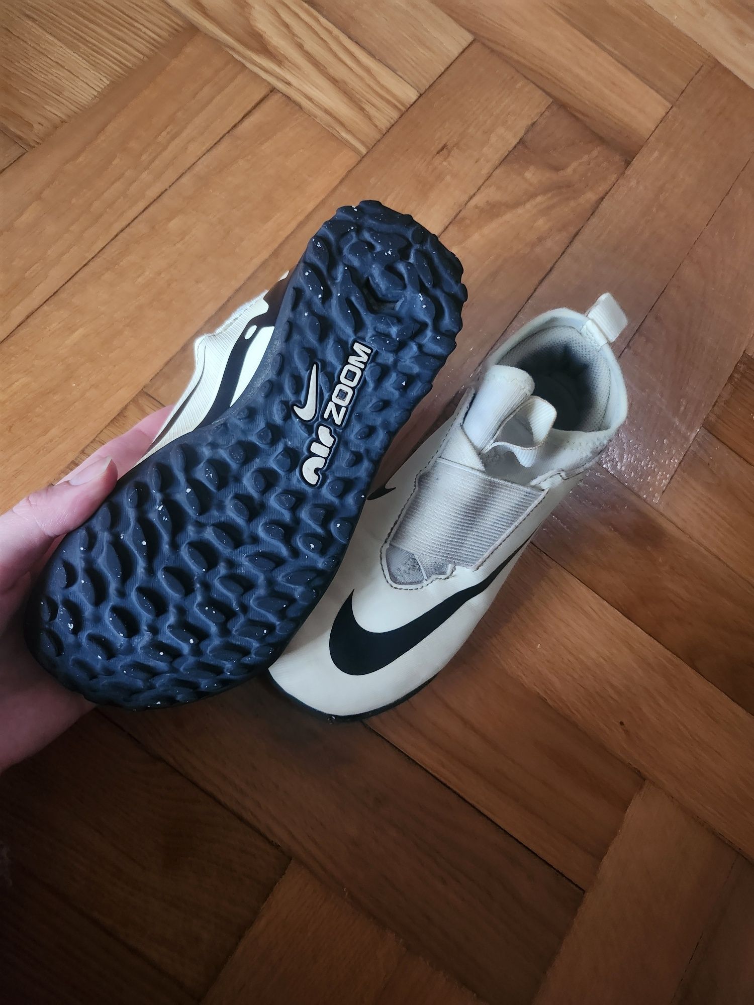 Turfy Juniorskie Nike Jr air Zoom 31.5