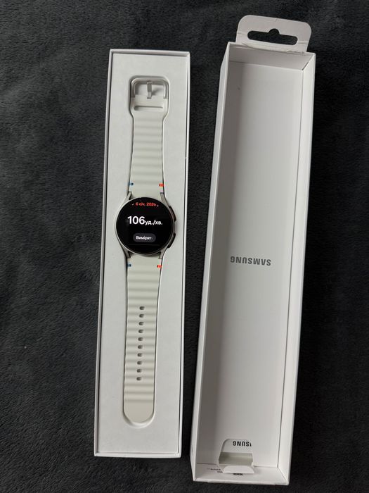 Смарт годинник Samsung GW7 40мм