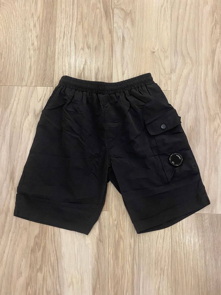 Мужские шорты CP Company