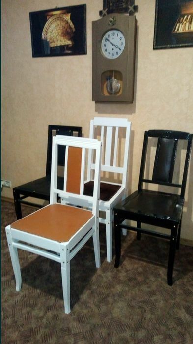 Стулья сталинские, венские, столики, этажерки, полки. Мебель.