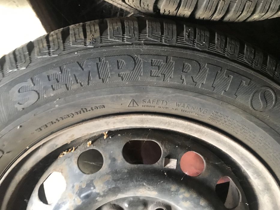 195/65R15 шини зима на дисках