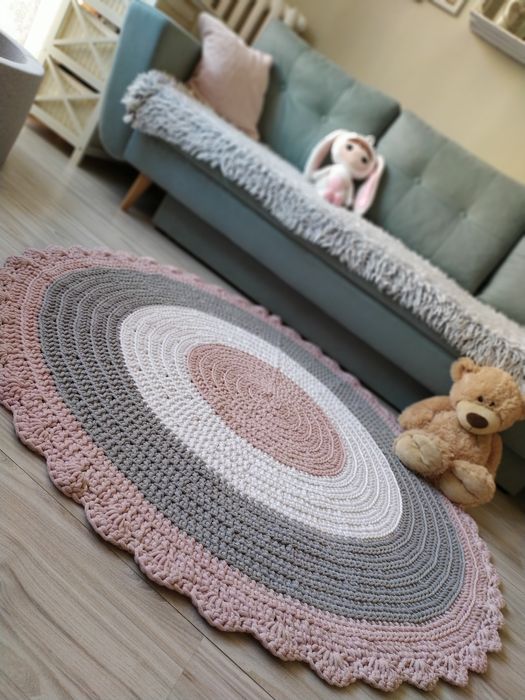 Dywan szydełkowy okrągły ze sznurka bawełnianego 130 cm średnicy