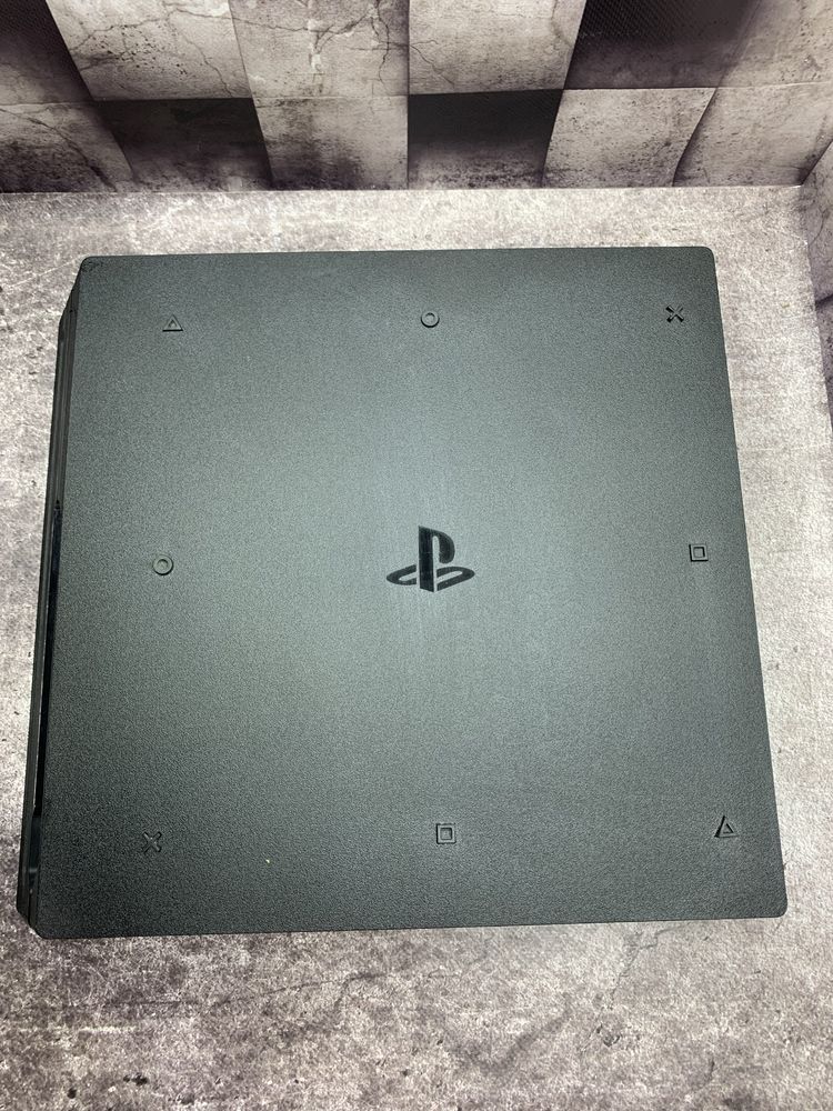 Ігрова консоль sony playstation 4 pro 1tb