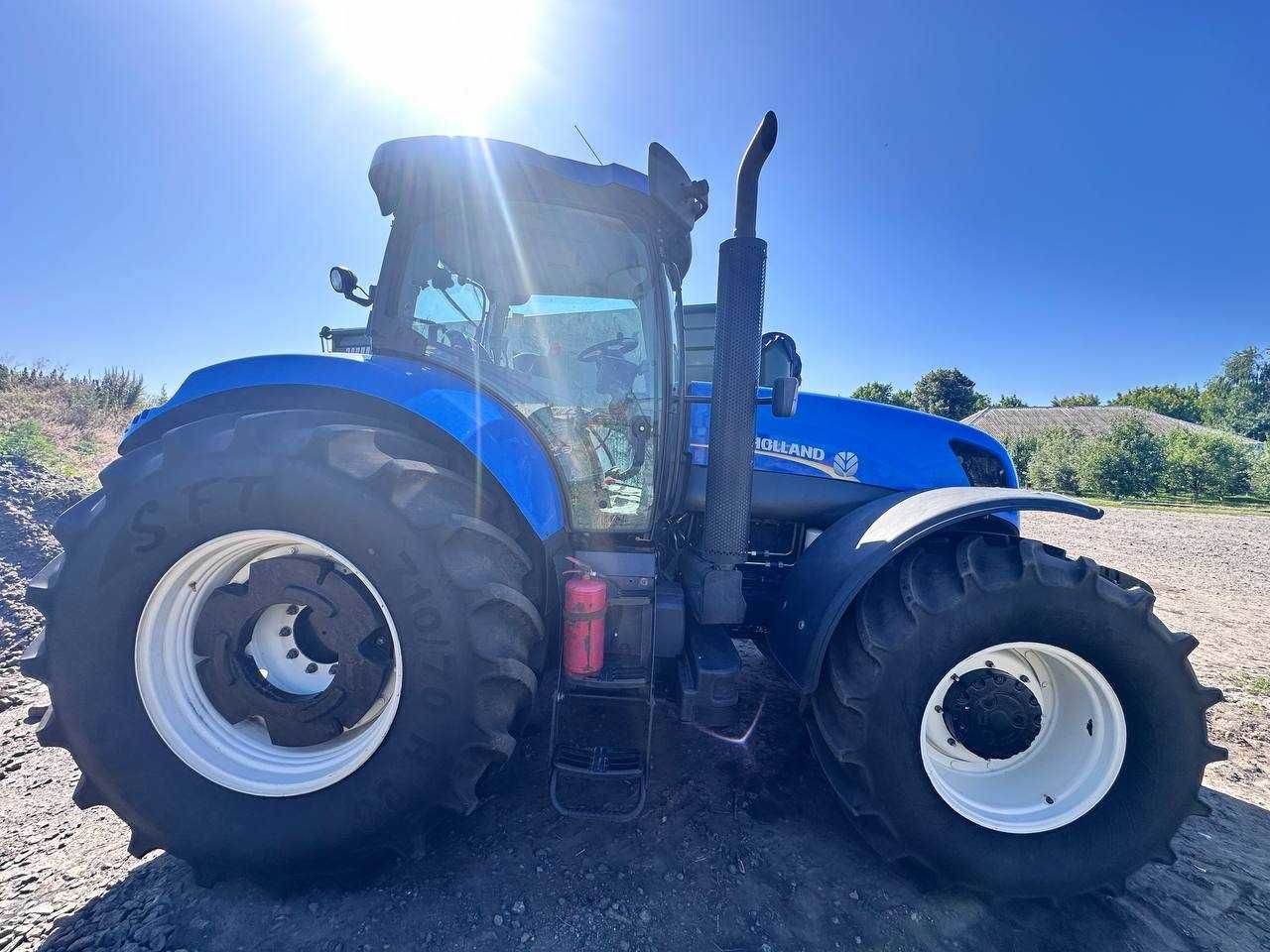 Трактор NEW HOLLAND t7060 - 2017 рік з автопілотом, компресором