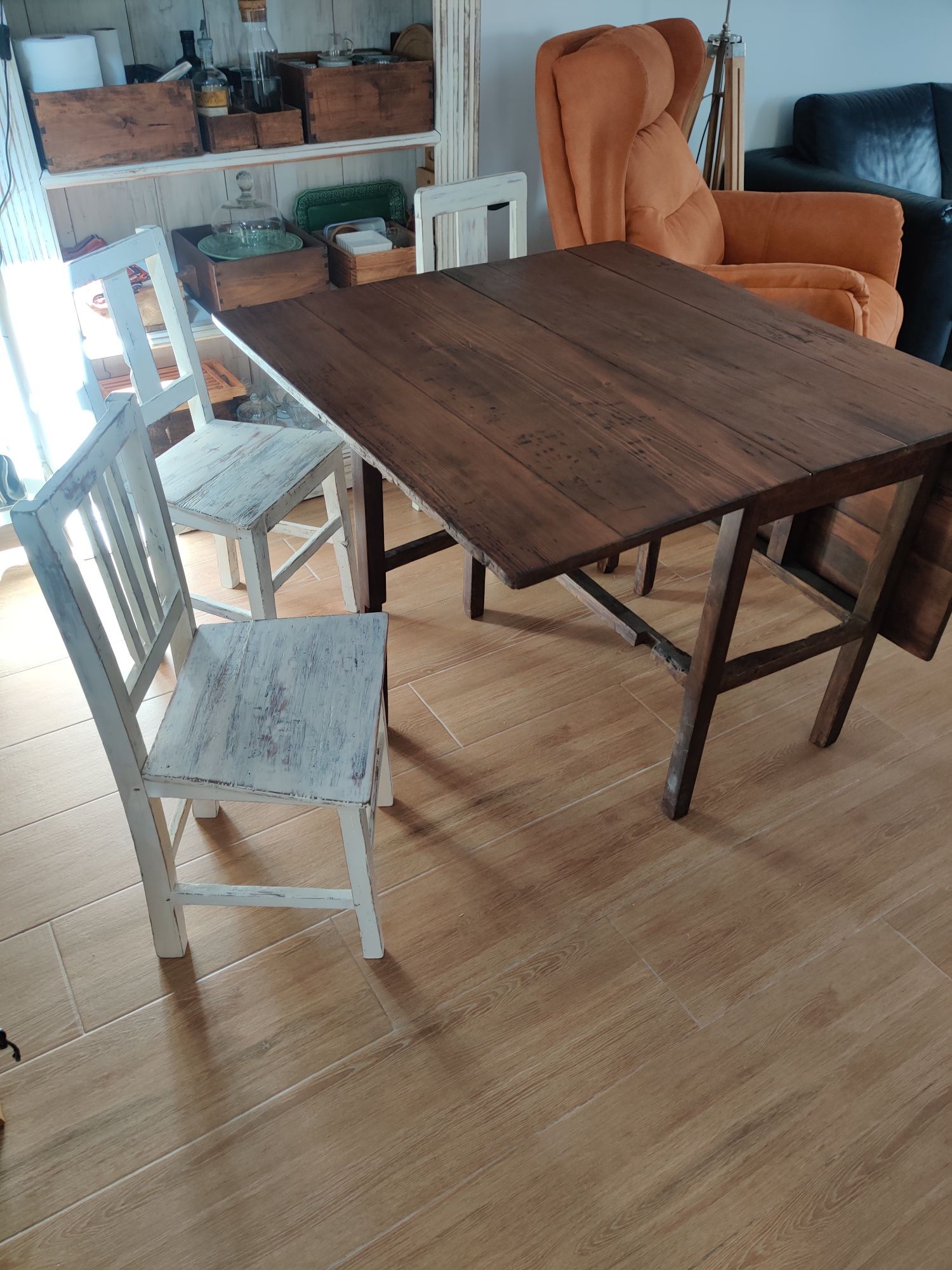 Mesa Holandesa restaurada