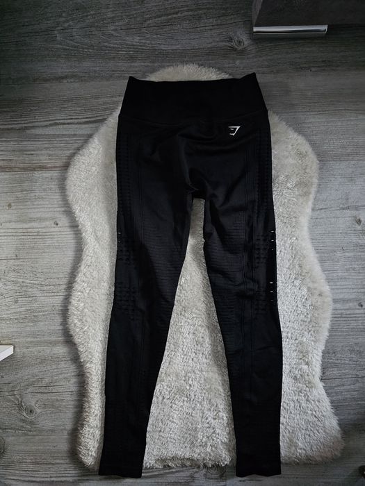 Legginsy gymshark Rozmiar S Czarne Spodnie gymshark Wysoki stan