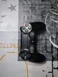 Pad dualshock 4 z efektem halla.