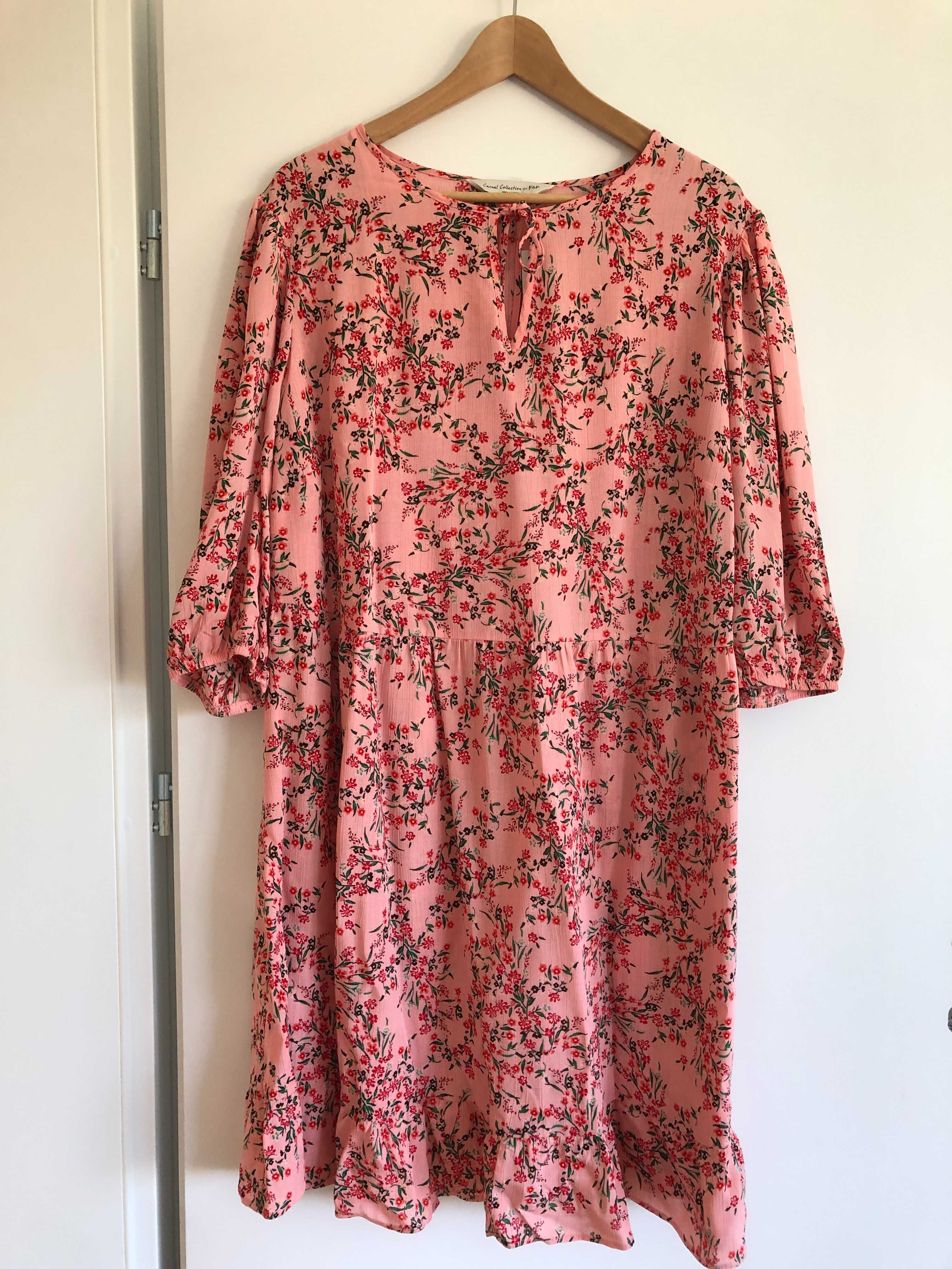 Sukienka plus size 48 sukienka w kwiecisty print premium sukienka plus