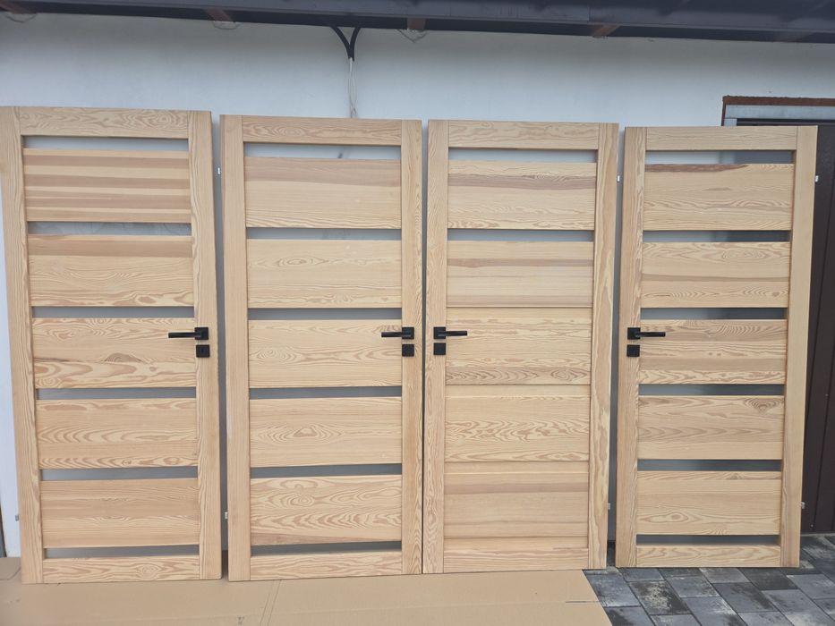 Drzwi wewnętrzne drewniane pokojowe Genewa 80 Lewe/Prawe Łazienka