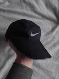 Кепка Nike DRI-FIT