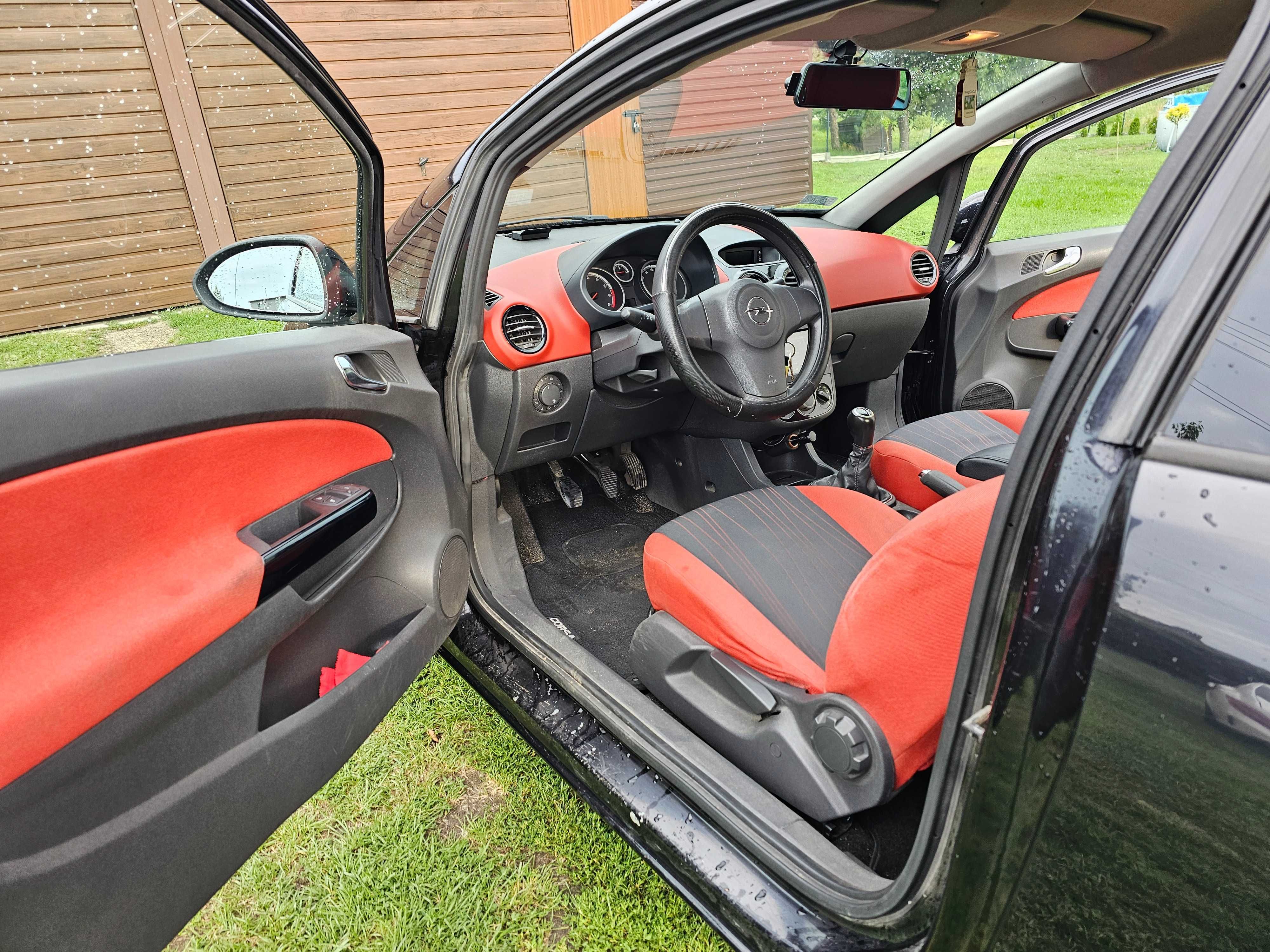 Sprzedam Opel Corsa D 1.4 90km