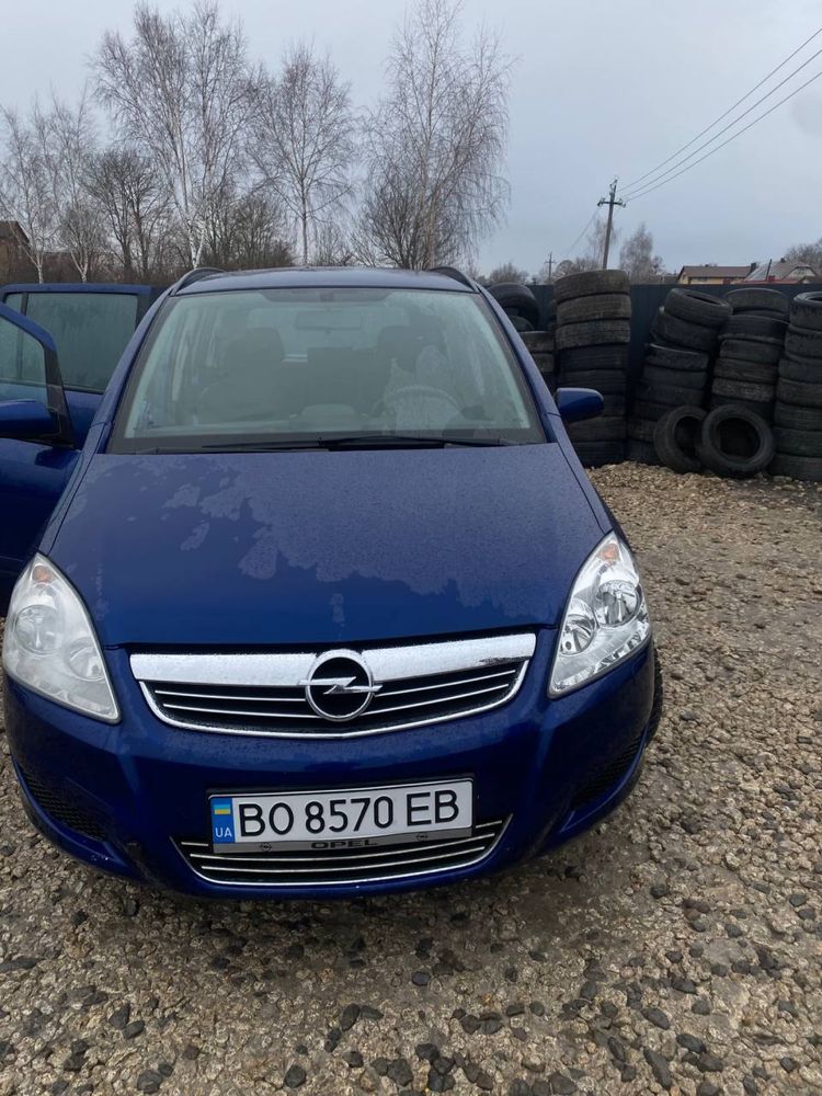 Opel Zafira 1.8.