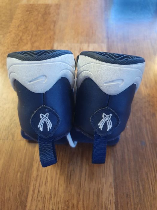 Adidasy NIKE rozmiar 21