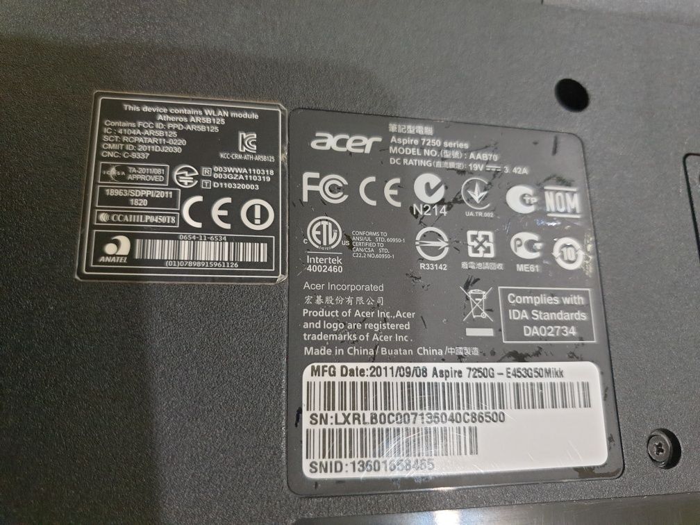 Ноутбук Acer Aspire 7250 ,RAM 4 GB ,500 GB ,Экран 17.3