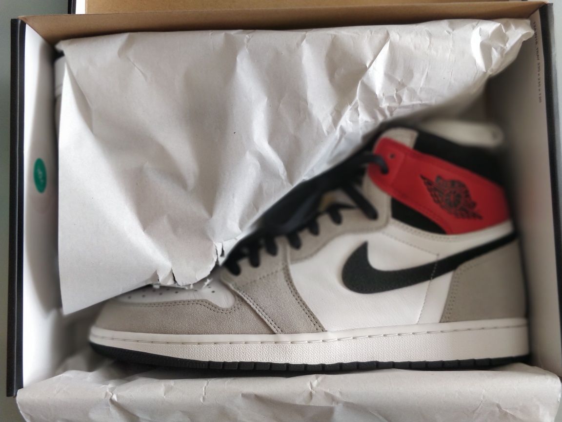 Jordan 1 High Light Smoke Grey