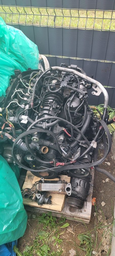 Silnik BMW X3 E83 2.0D N47 120 – uszkodzony kompletny