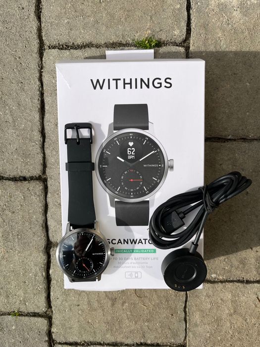 Smartwatch Withings ScanWatch + gratis ładowarka indukcyjna