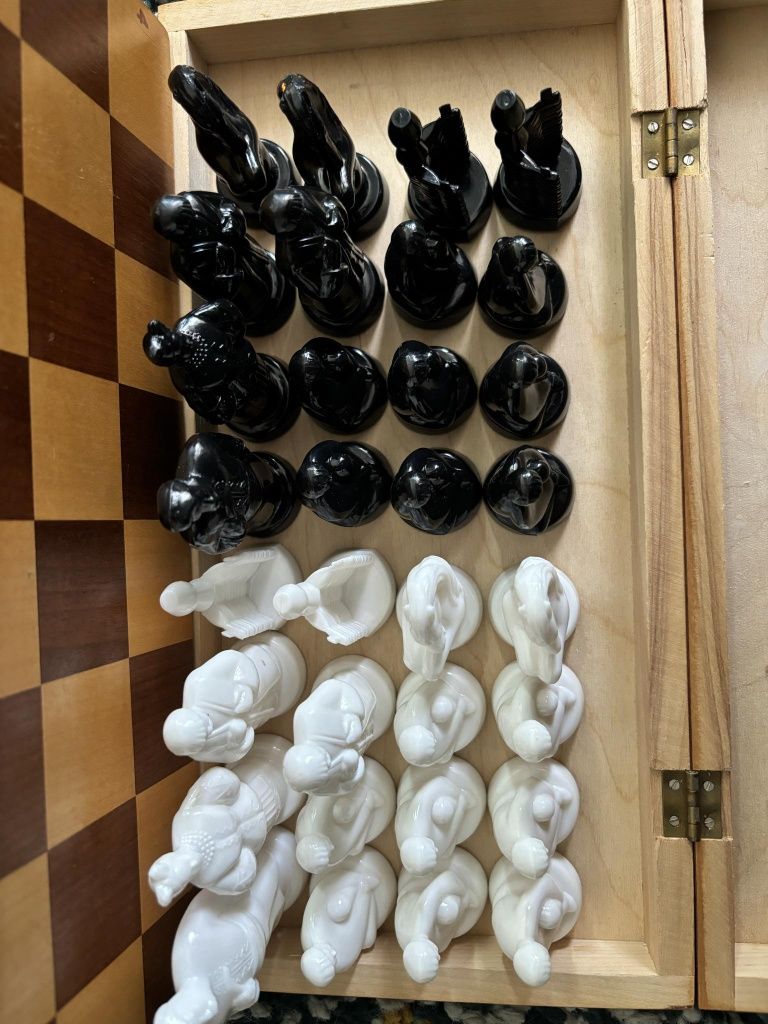 Sprzedam szachy kompletne