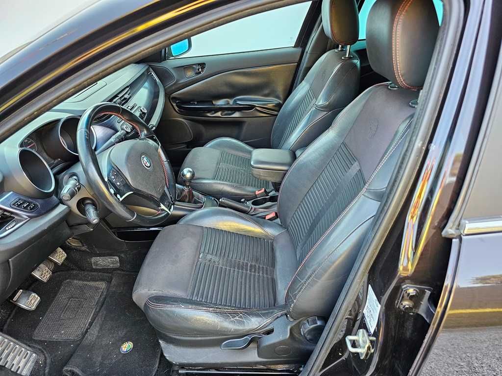 Alfa Romeo Giulietta 1.6Jtd 105Cv DNA 09/2010