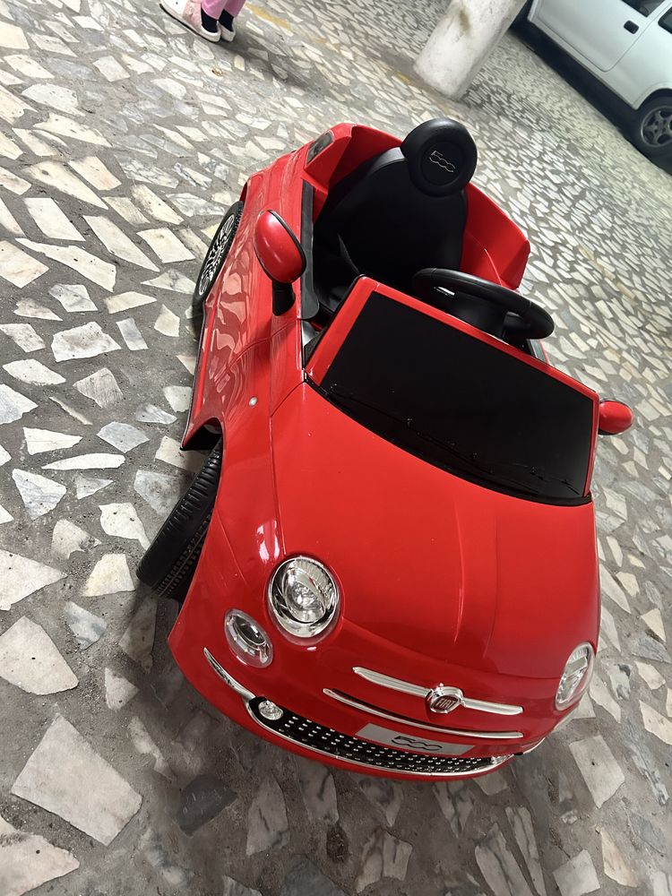 Vendo carro de criança