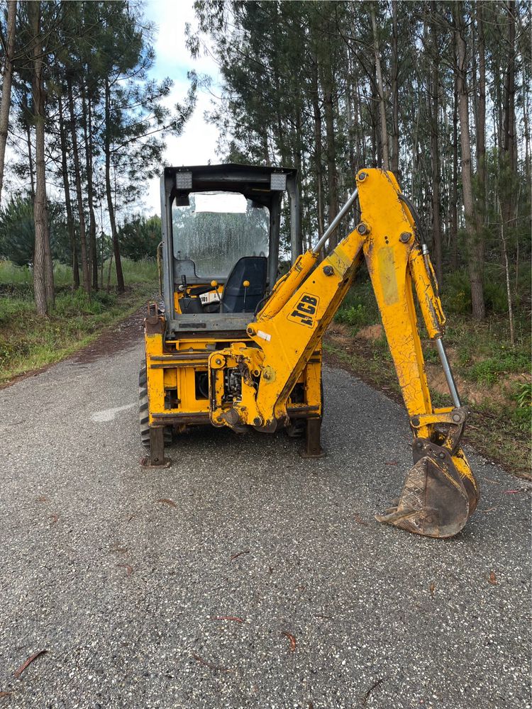 Retro escavadora JCB 1CX