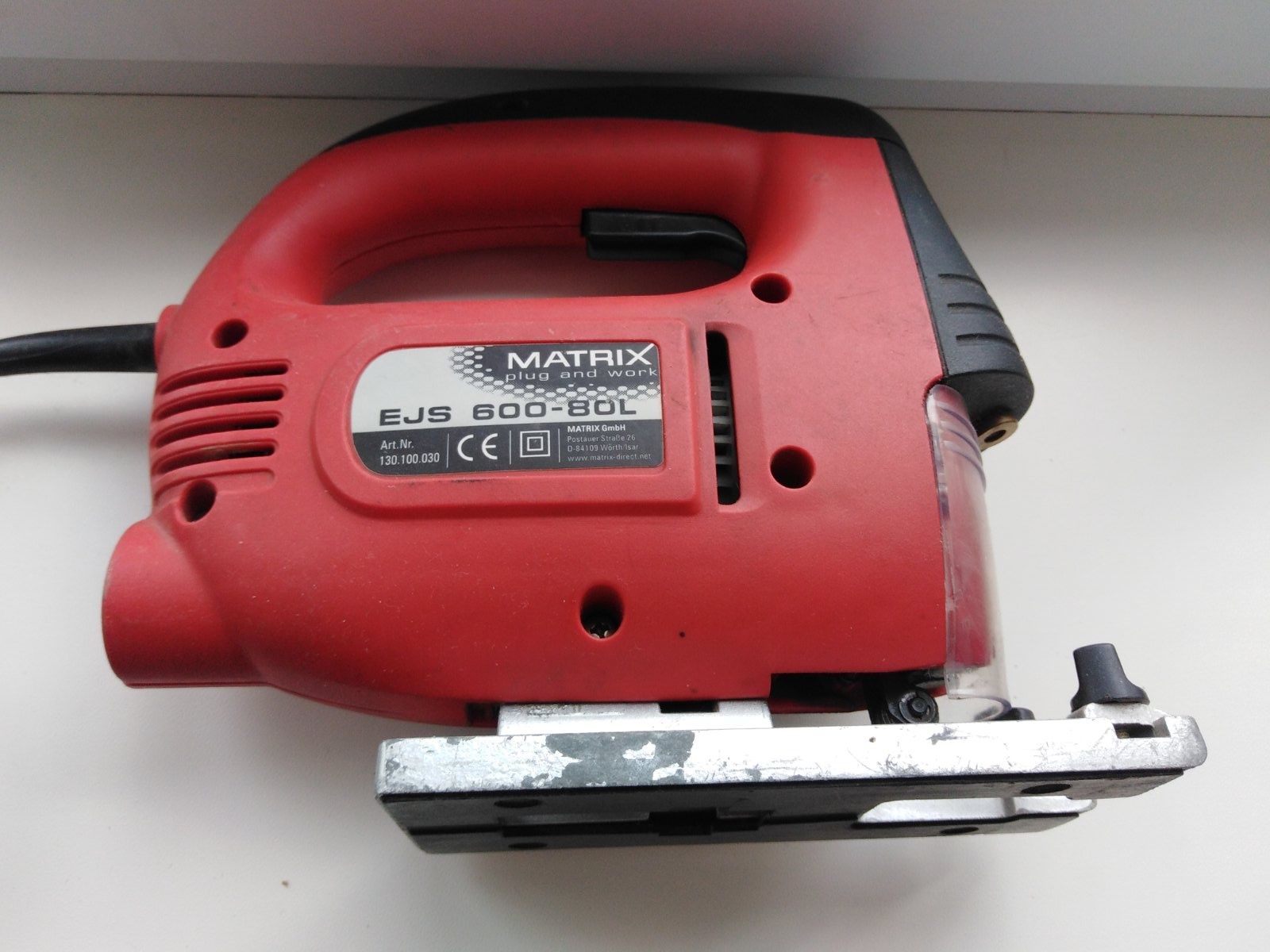 Електролобзик Matrix EJS 600-80L