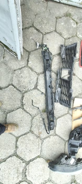 Maska,lampy,zawiasy peugeot 2008ii