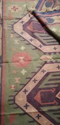 Vendo Tapete Kilim em algodão multicolor (185 cm x 185 cm) 
Dimensões: