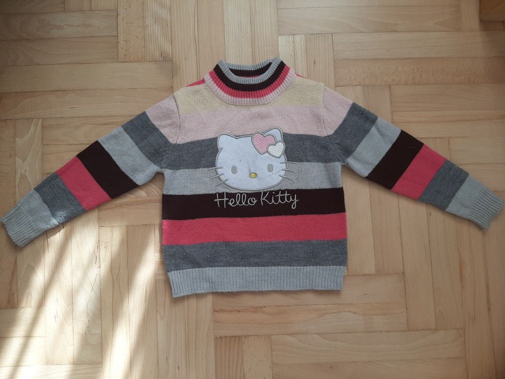 Sweter hello kitty