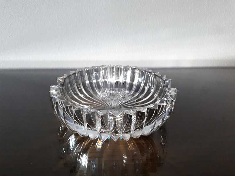 Cinzeiro de cristal marca Atlantis sem uso