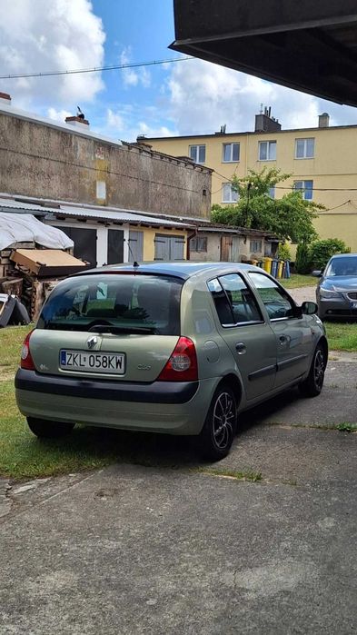 Renault Clio II Lift Dynamique 1.4 16V Benzyna 2002r