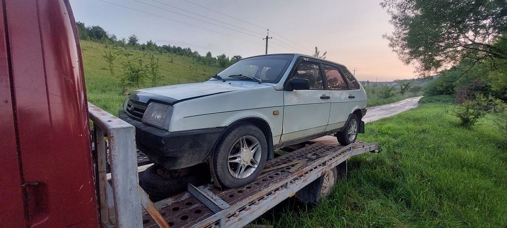 Продам ваз 2109 не находу