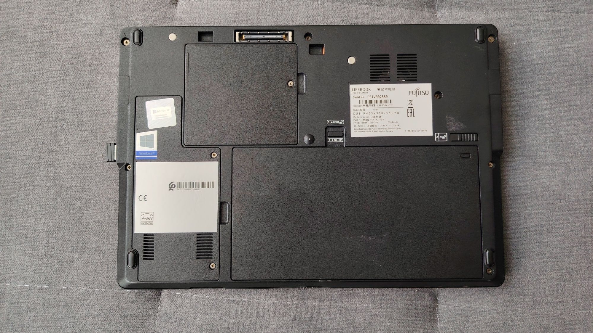 Laptop Fujitsu u727 16 GB ram i5