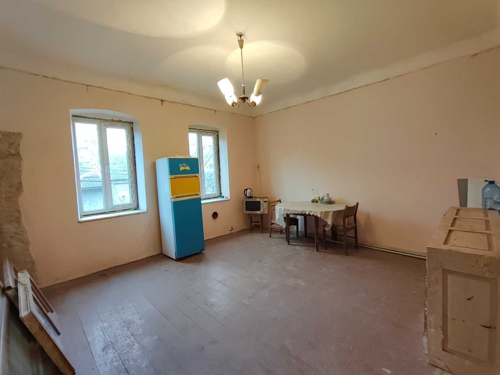 Продається 2-кімнатний будинок на вул. Лубенська (район Калічанка)