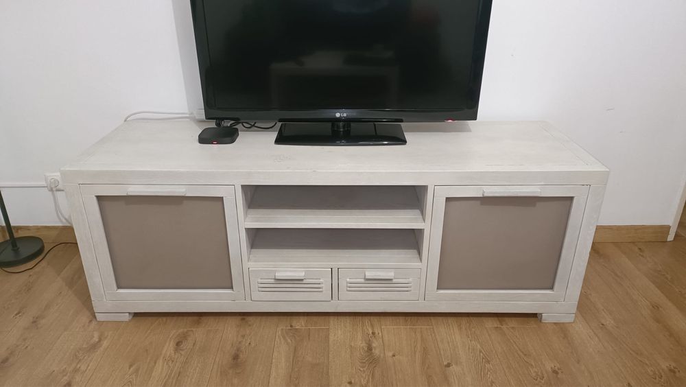 Conjunto móvel tv e mesa de centro