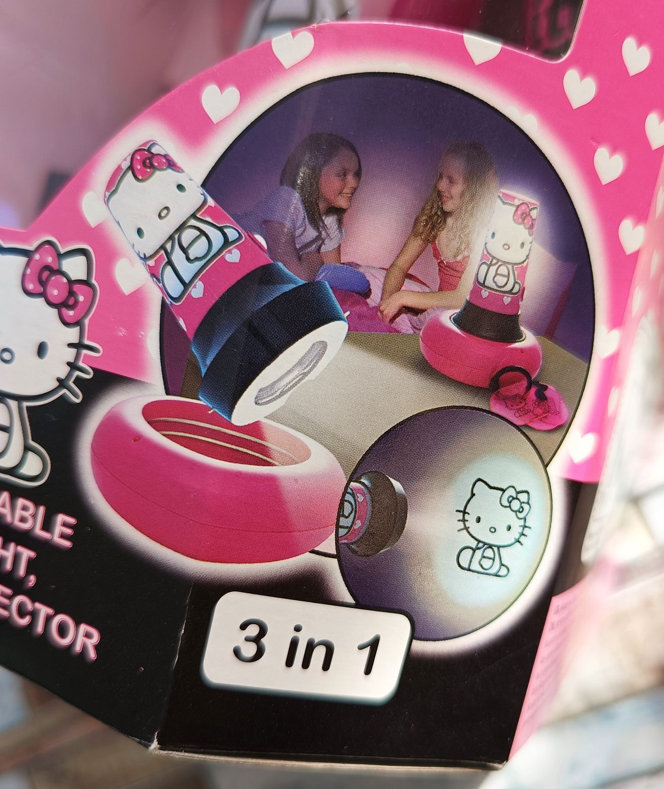 Nowa lampka Hello Kitty dla dzieci