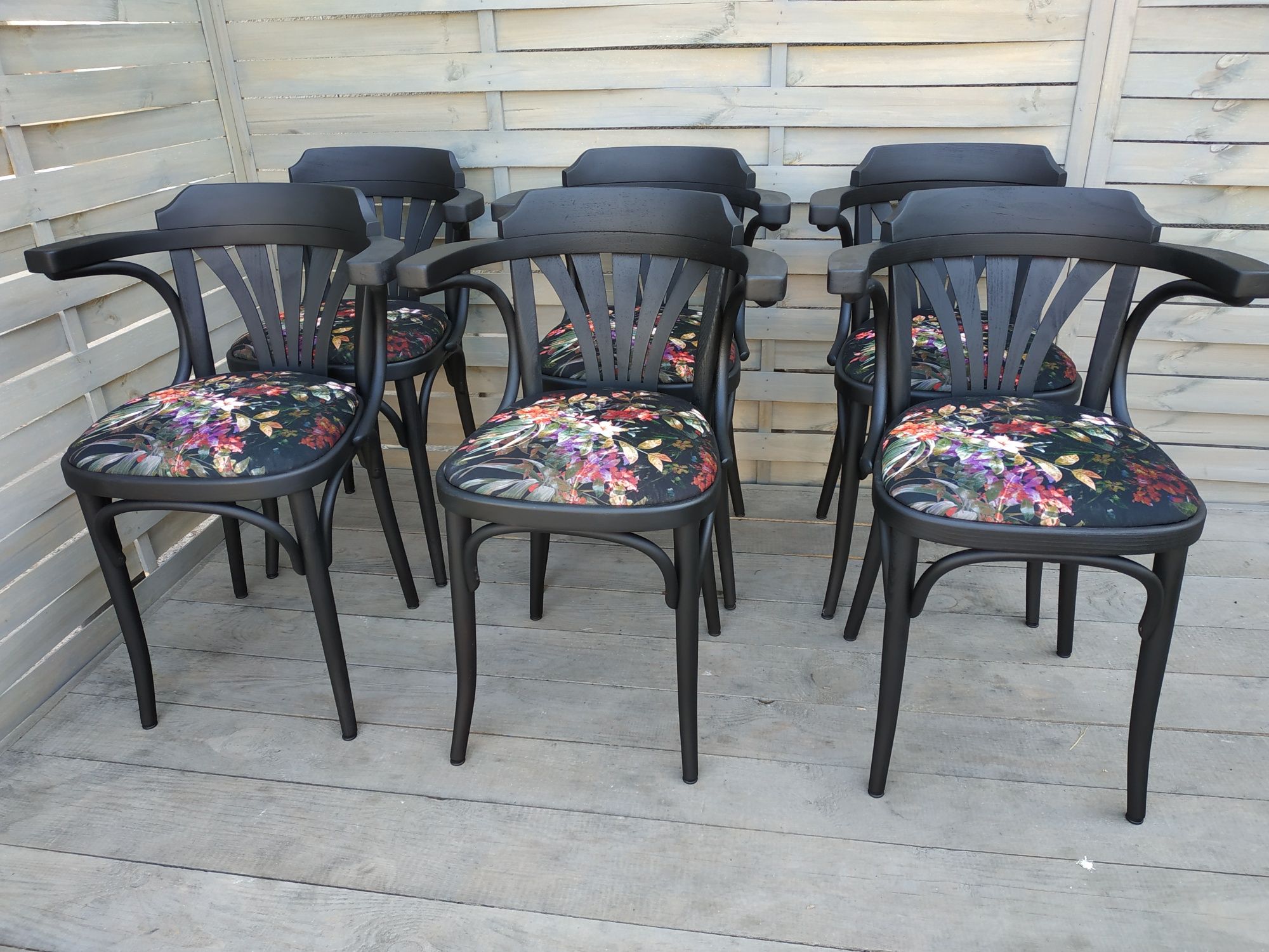 Krzesła czarne Thonet Vintage, LOFT 25szt.