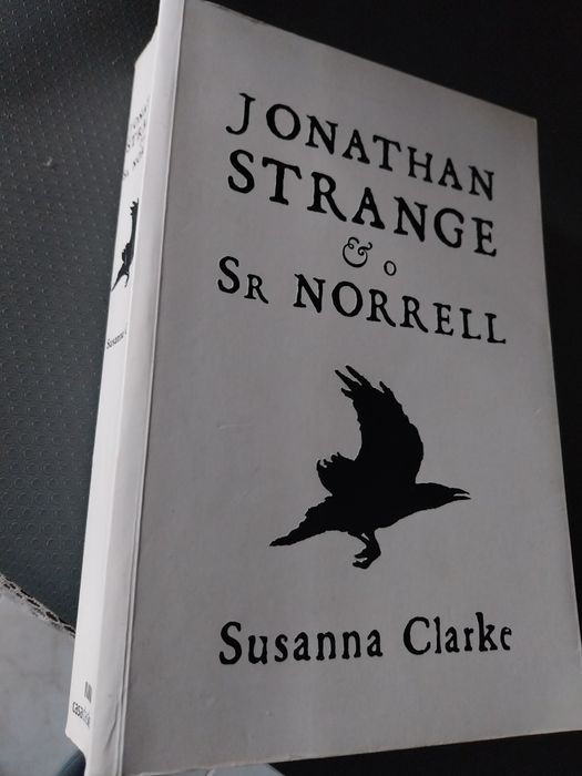 Livro jonathan strange o Sr. Norrell novo