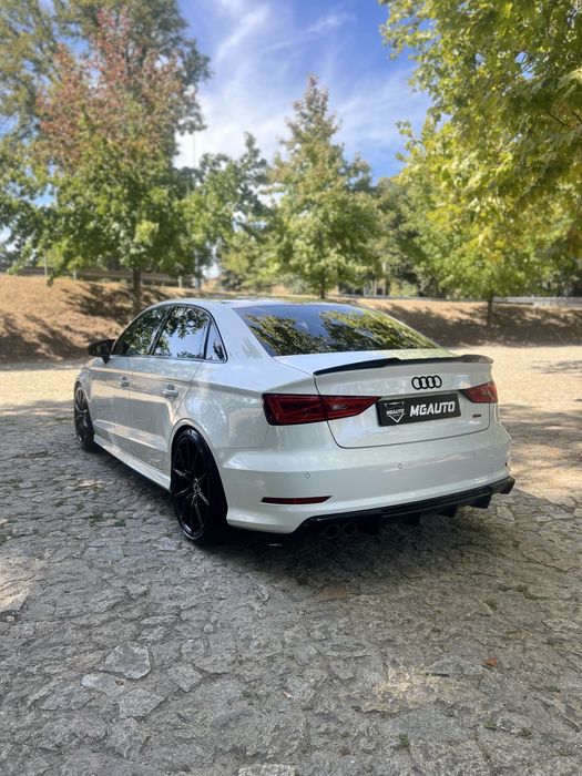 Audi A3 Limousine S-Line 2.0 TDI Look RS3