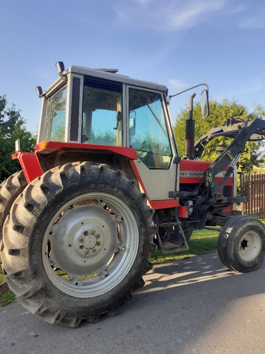 Ciągnik Massey Ferguson 699