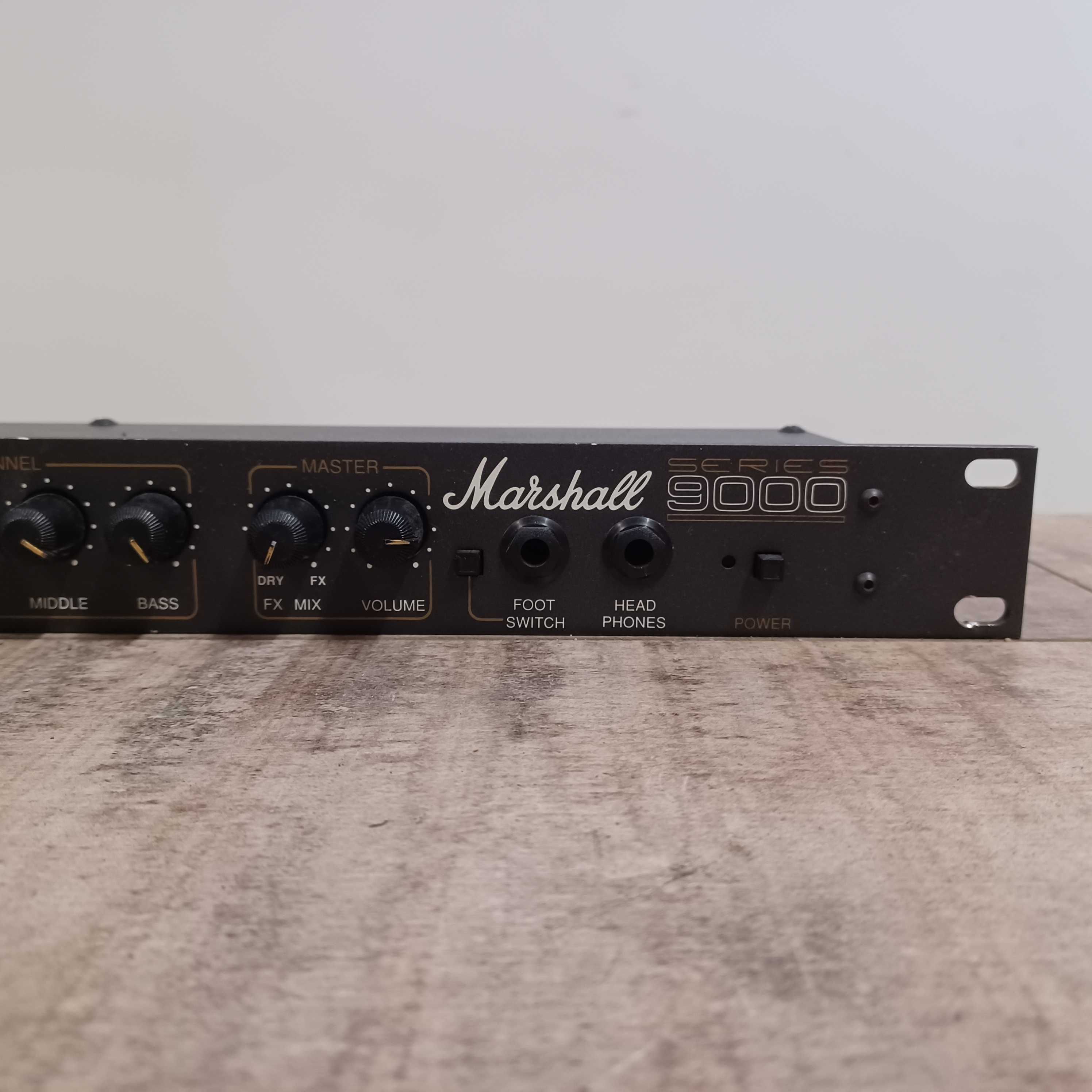 Marshall Valvestate MGP 9004 preamp przedwzmacniacz gitarowy + pudełko