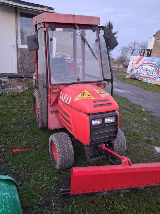Traktorek hako komunalny