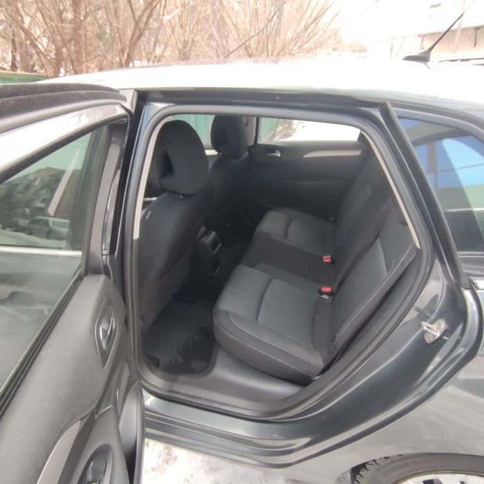 Citroen C4 2013 1.6 HDI