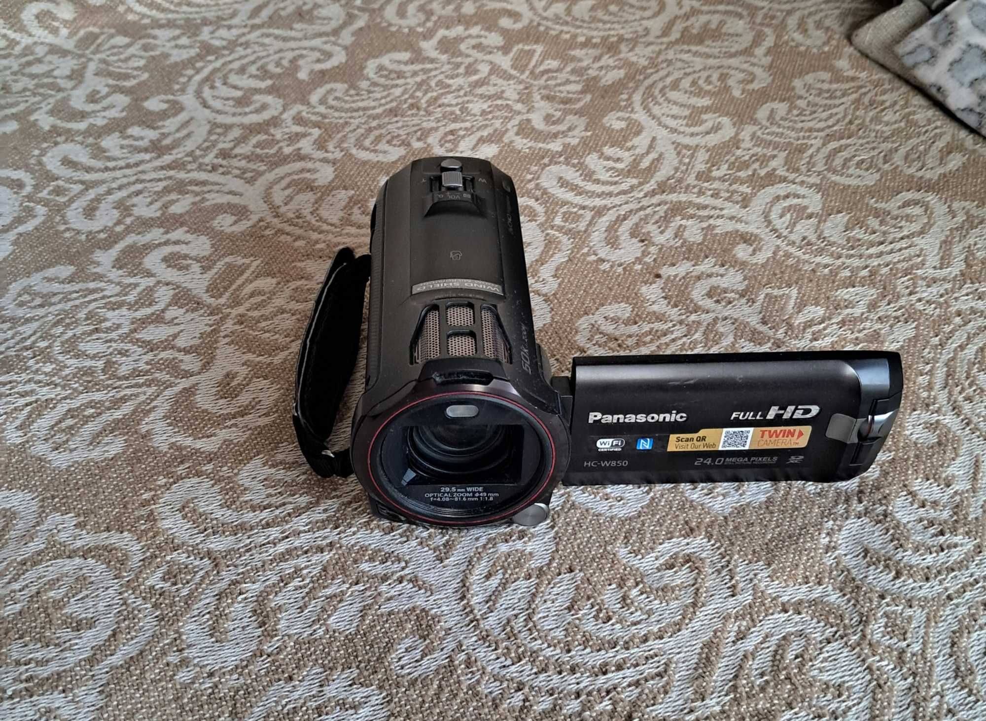 Відеокамера Panasonic HC-W850