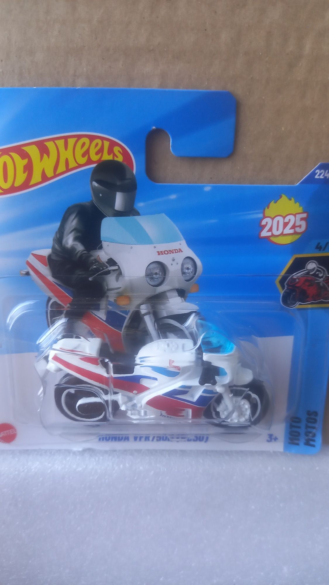 Honda vfr750r rc30 hot wheels