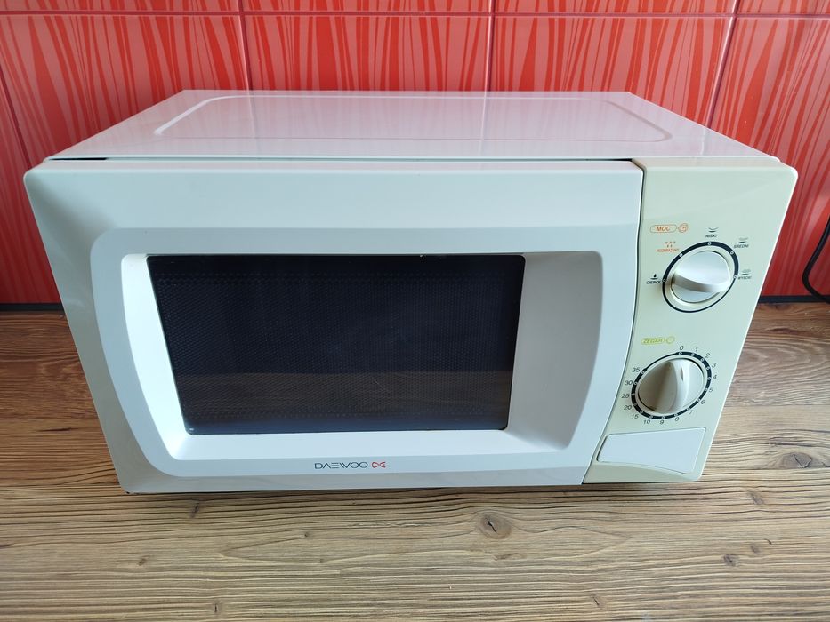 Kuchenka mikrofalowa Daewoo, w pełni sprawna