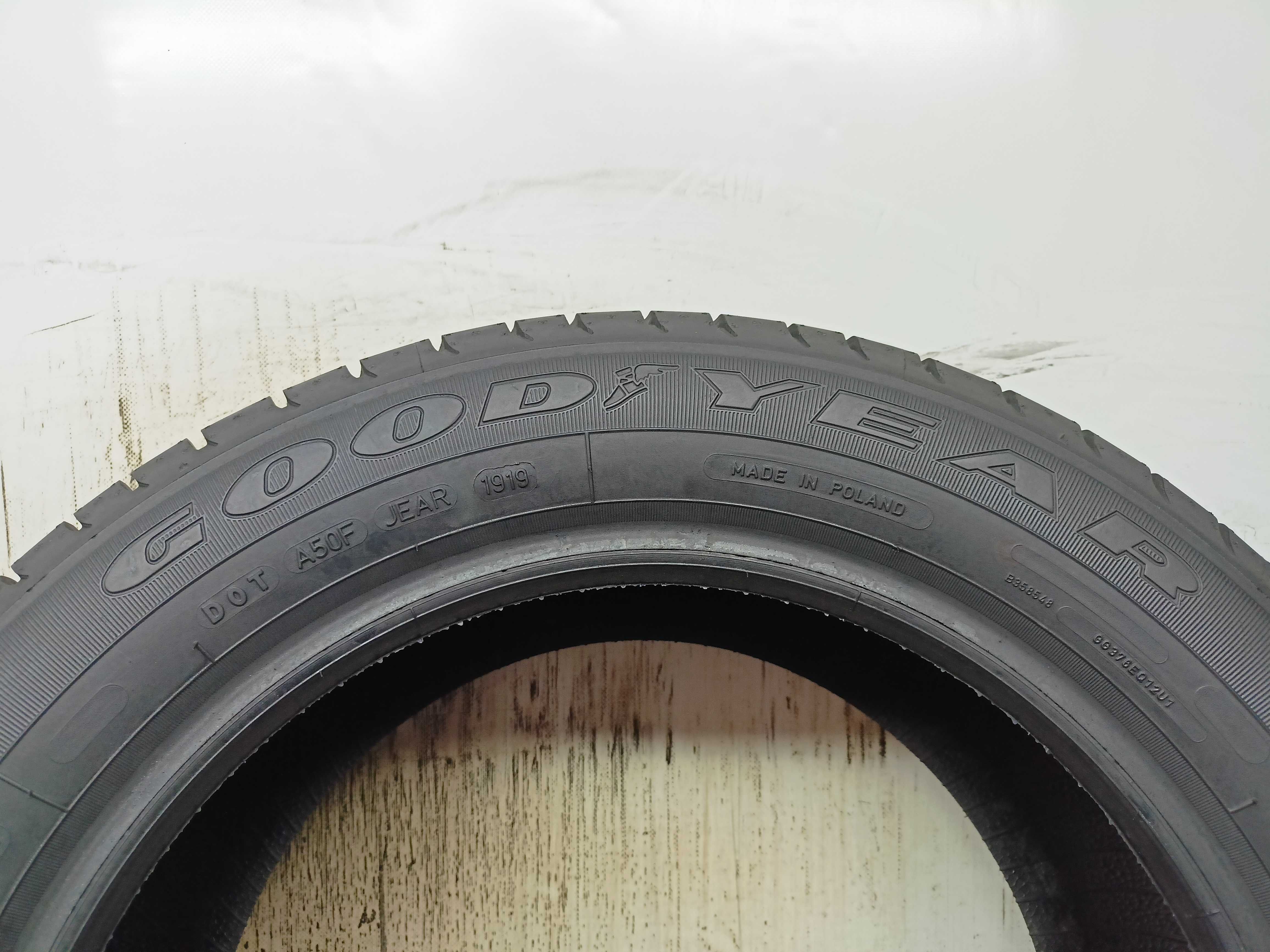 Falken Azenis 205/50/17 2017rok 93Y Nowa (3946)
