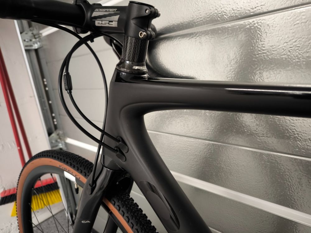 Orbea Terra M30 Carbon rama M gravel