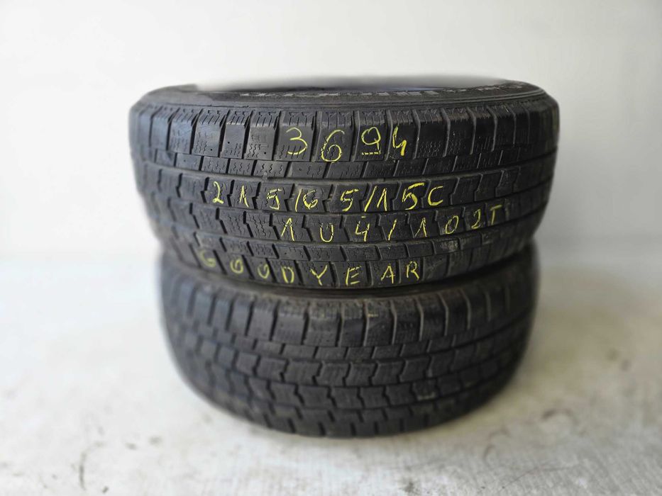 Goodyear Cargo Ultragrip 215/65r15c 104/102T N3694