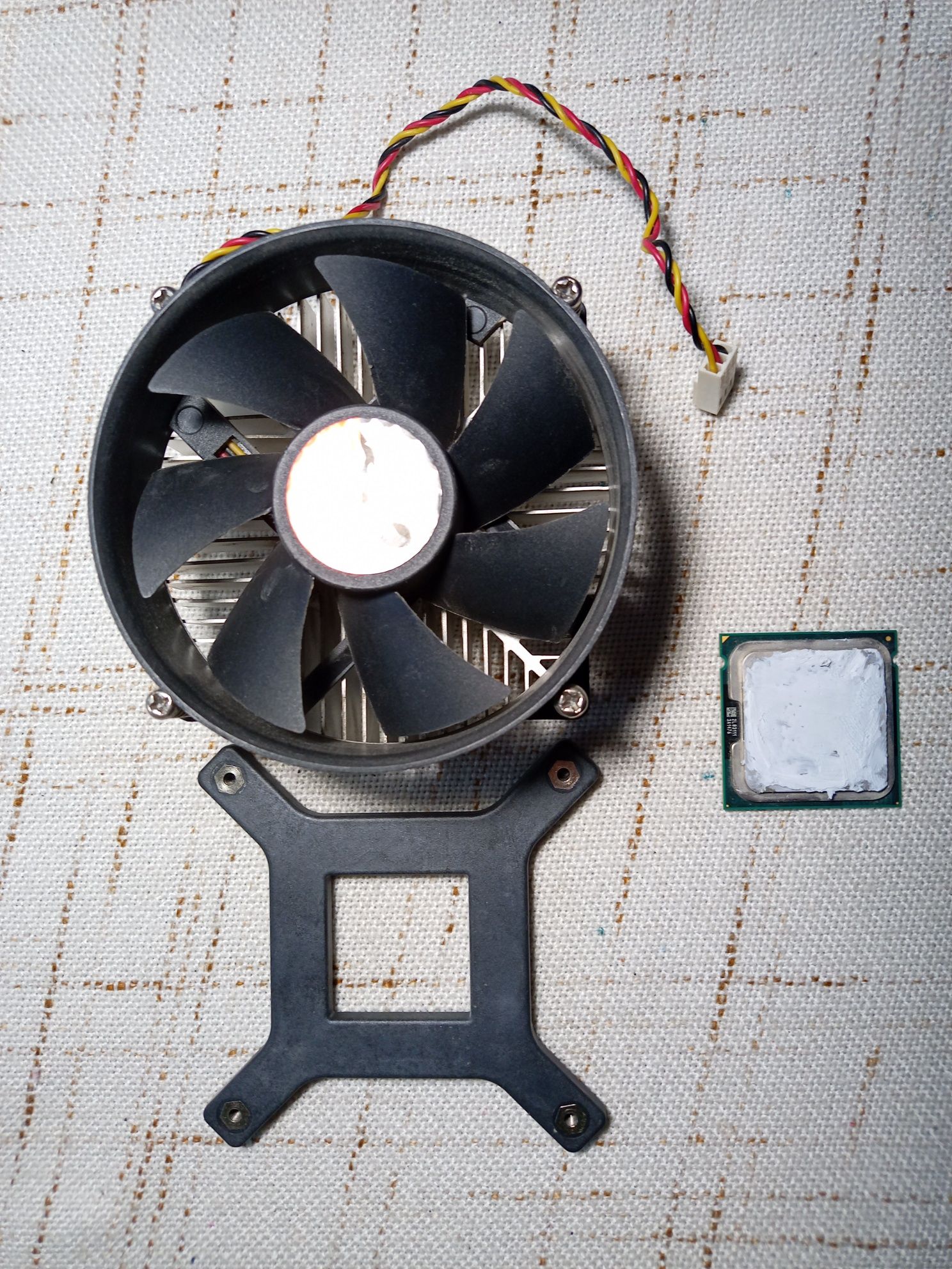 Процессор Intel Pentium E5500  2.80GHz 2M Cache 800 MHz FSB з кулером